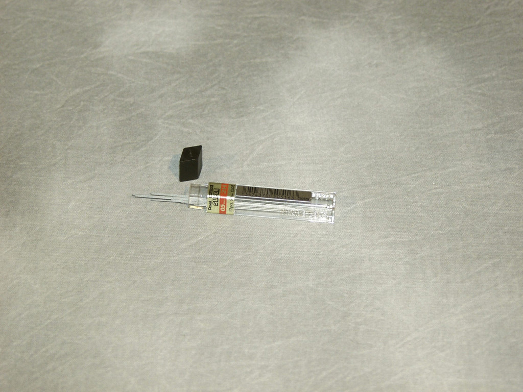 Stifter/miner Pentel 0.5 2H 144 stk