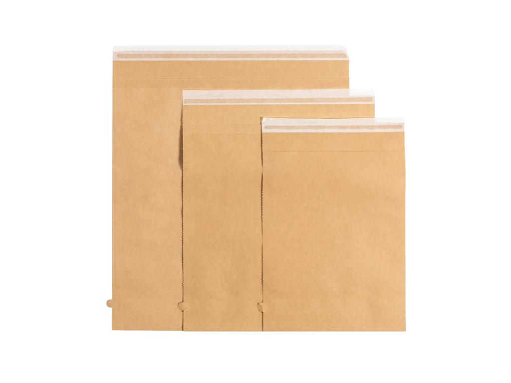 Forsendelsesposer 380x450mm med genluk 110g brun papir V-bund