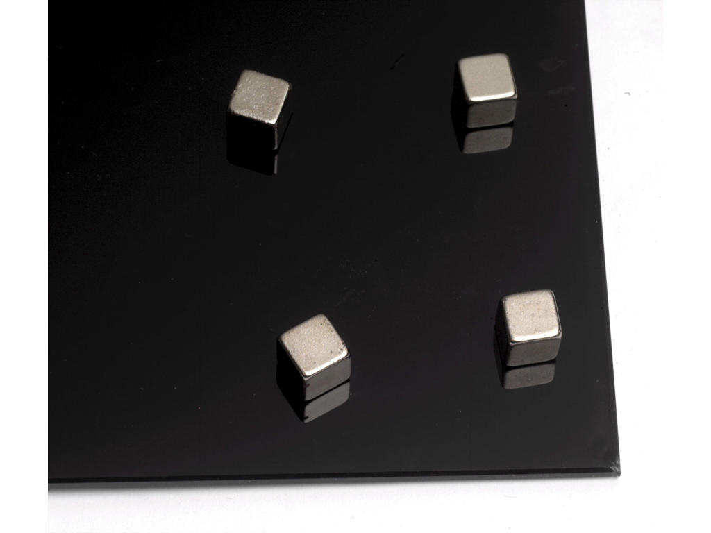 Magneter | Naga | til glastavle | 1x1x1cm | cube | stål | 4 stk