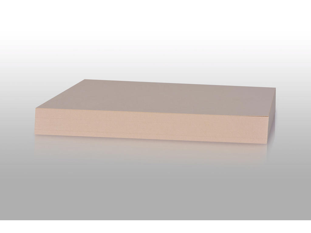 Karton A4 180 gr sandbrun 100 ark